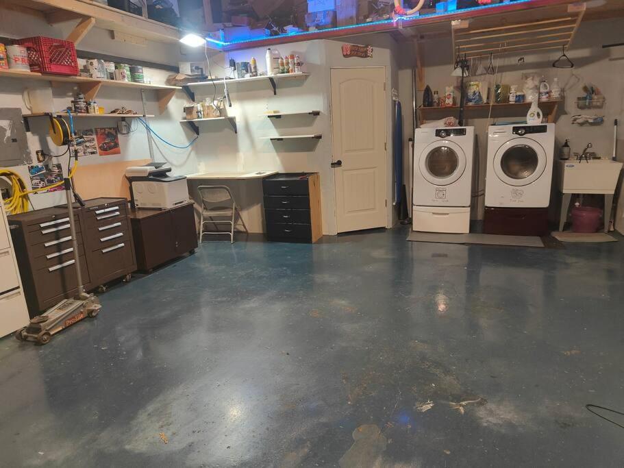 Downtown Chop Shop House, Huge Garage Pets Allowed Fort Smith Ngoại thất bức ảnh